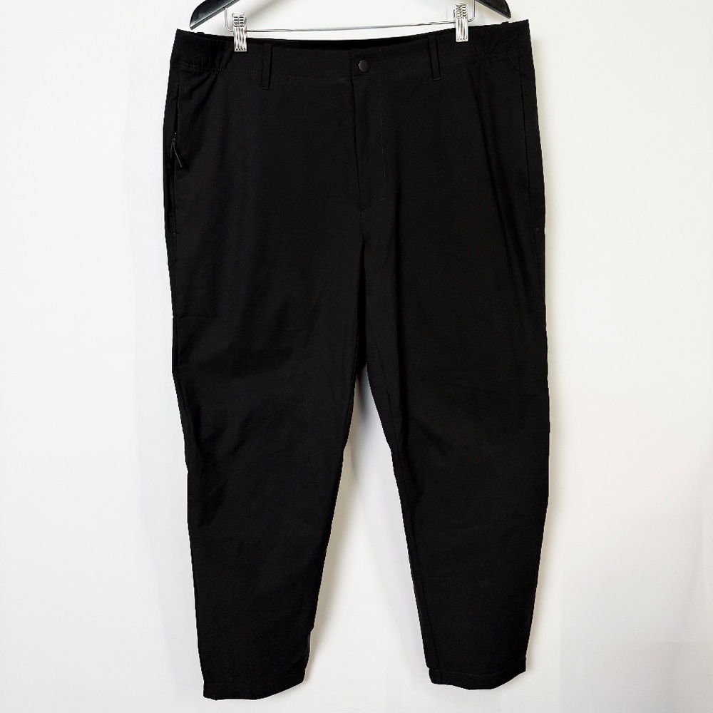 BR Sport - Motion Tech Hybrid Pant Relaxed Tapered - Black - Mens 38S - New